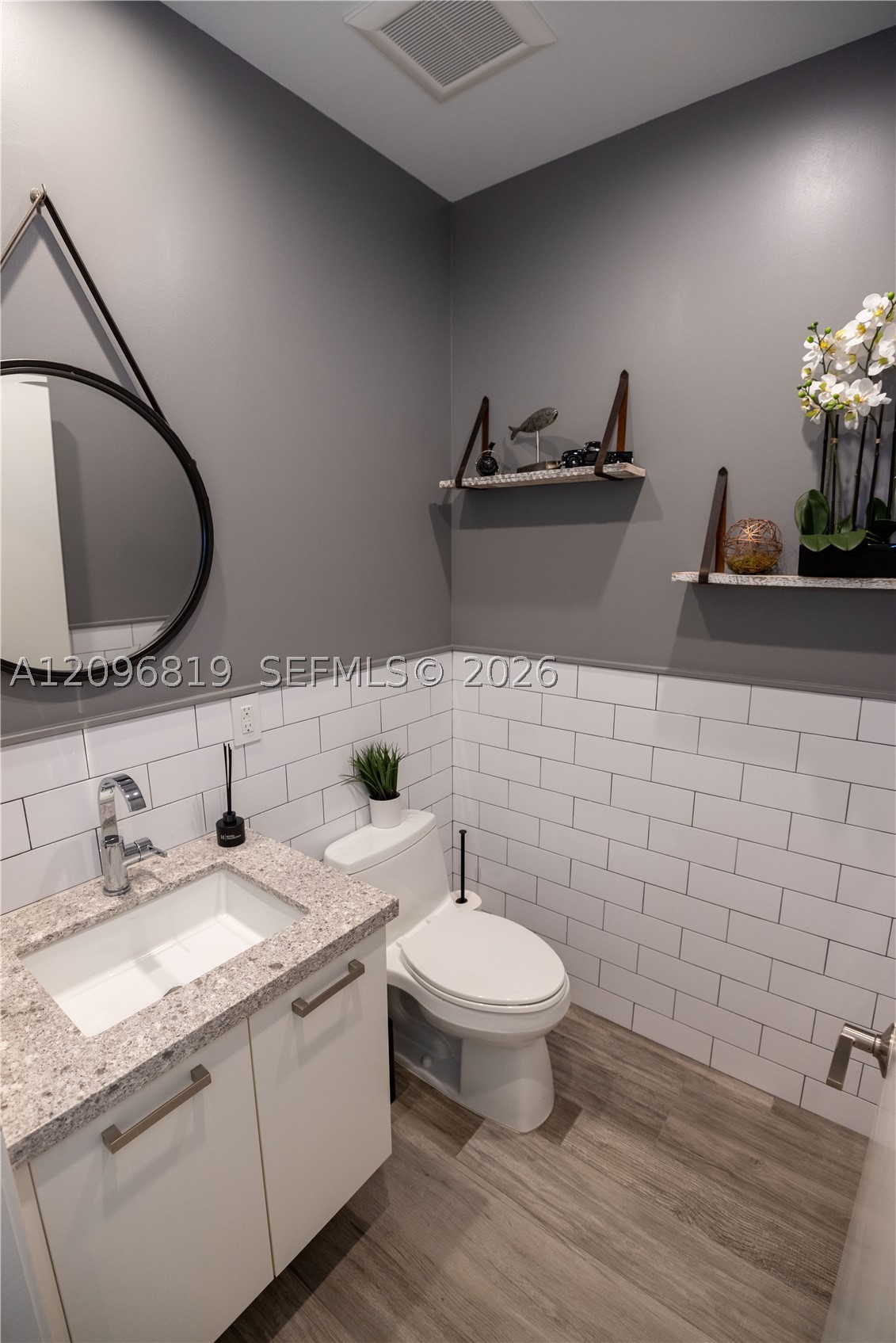 7985 SW 99th St Miami, FL 33156