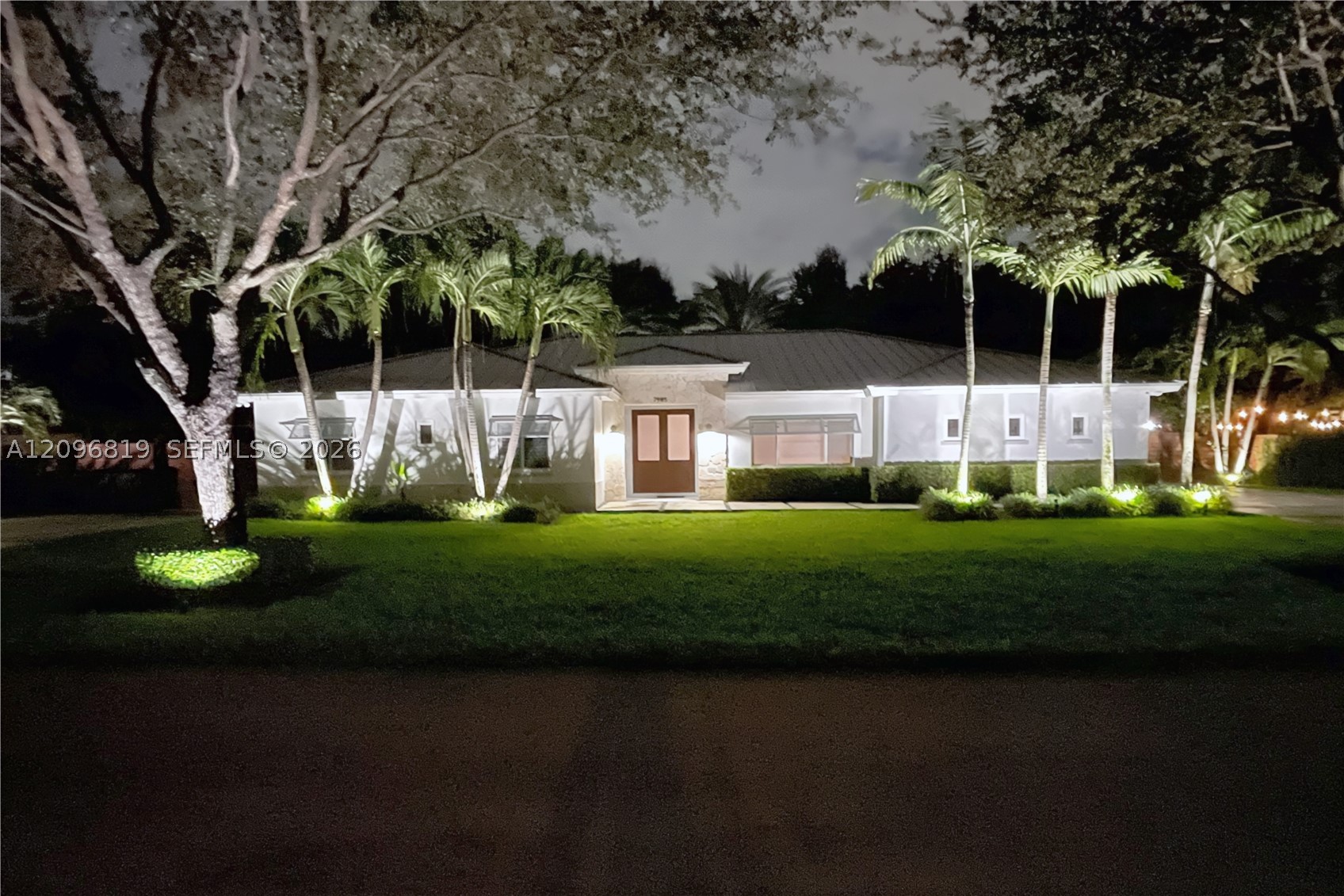 7985 SW 99th St Miami, FL 33156