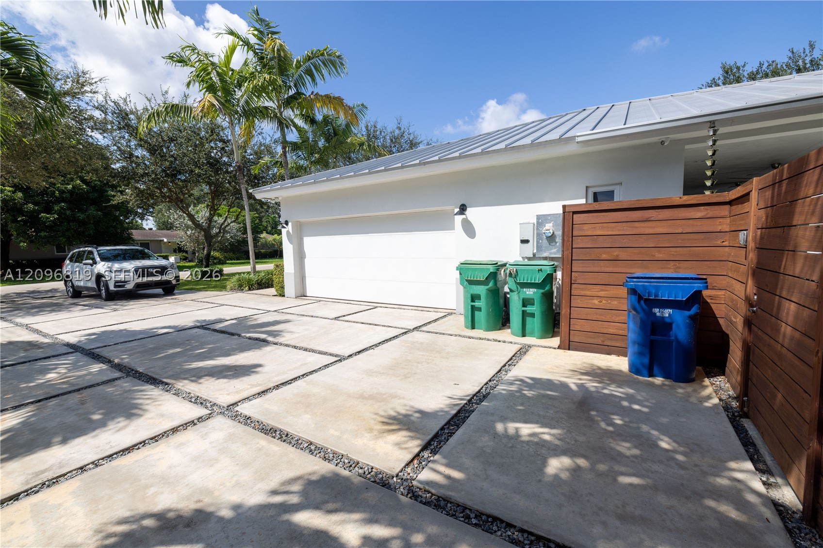 7985 SW 99th St Miami, FL 33156