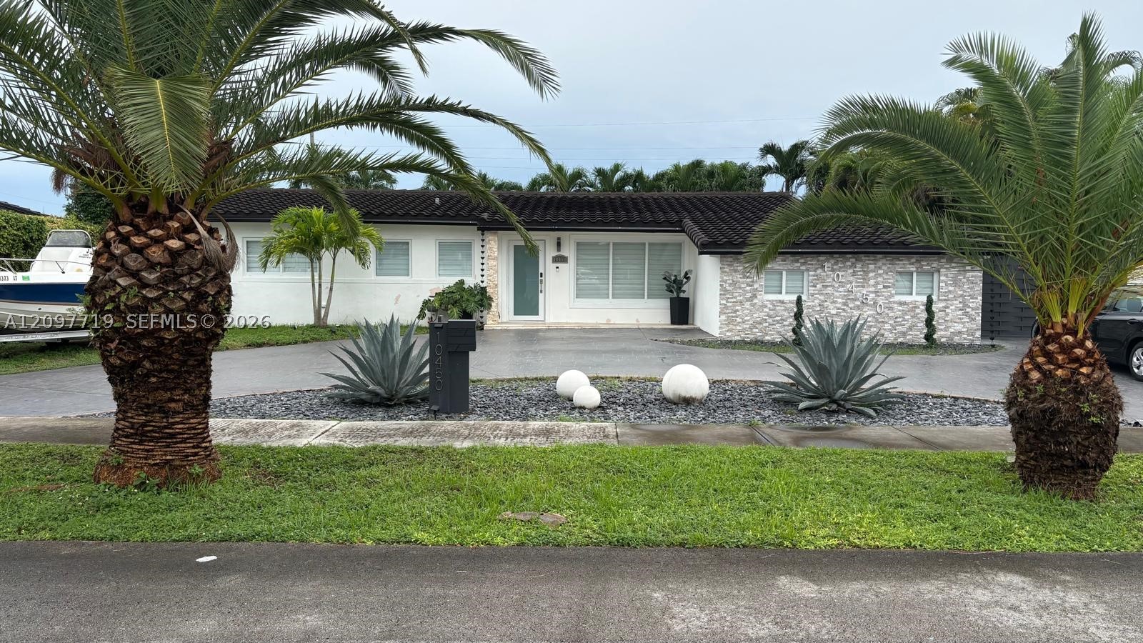 10450 SW 42nd Ter