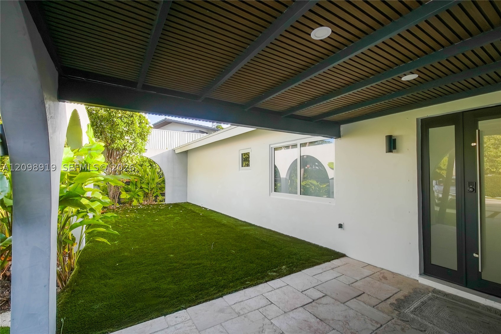1242 NE 81st Ter Miami, FL 33138