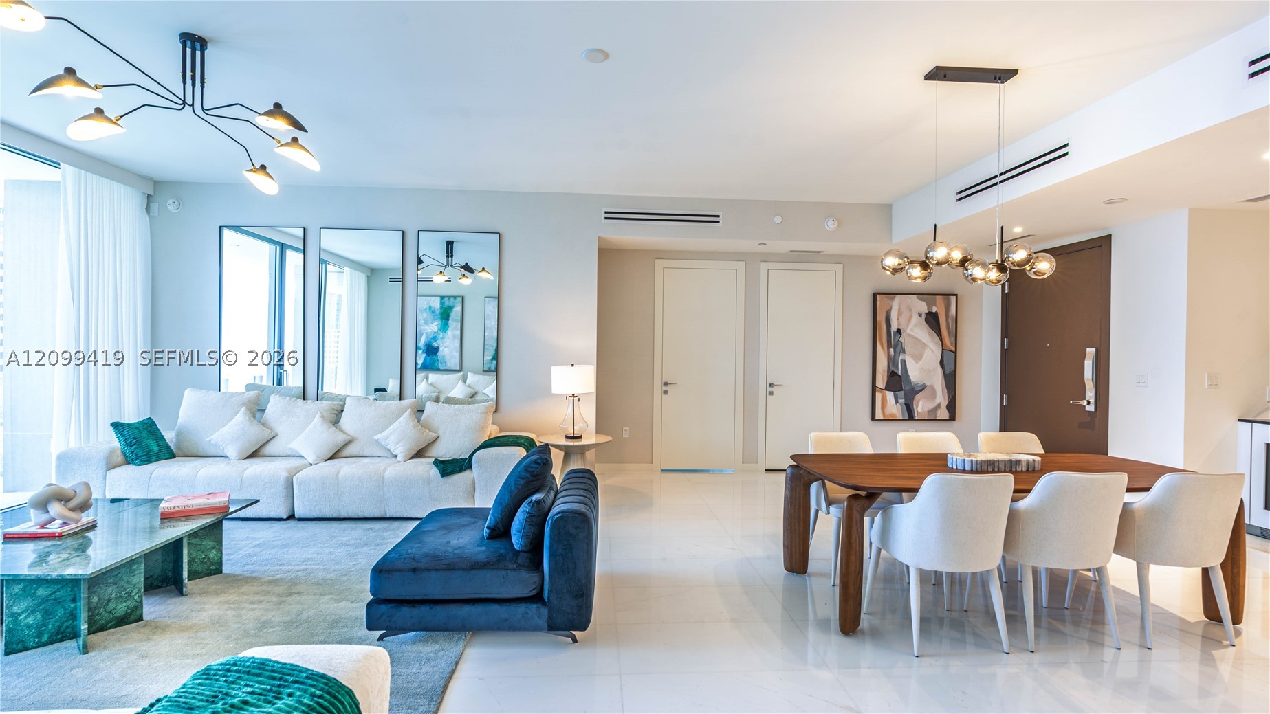 image Aston Martin Residences15