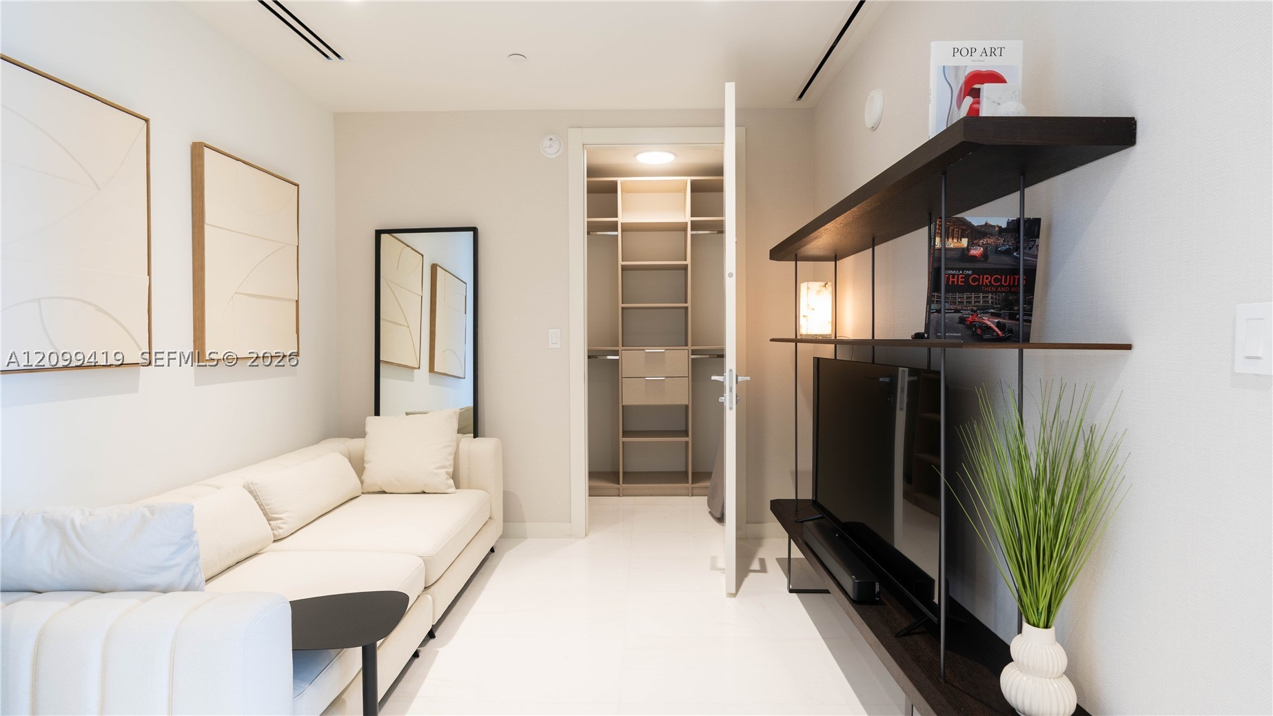 image Aston Martin Residences17