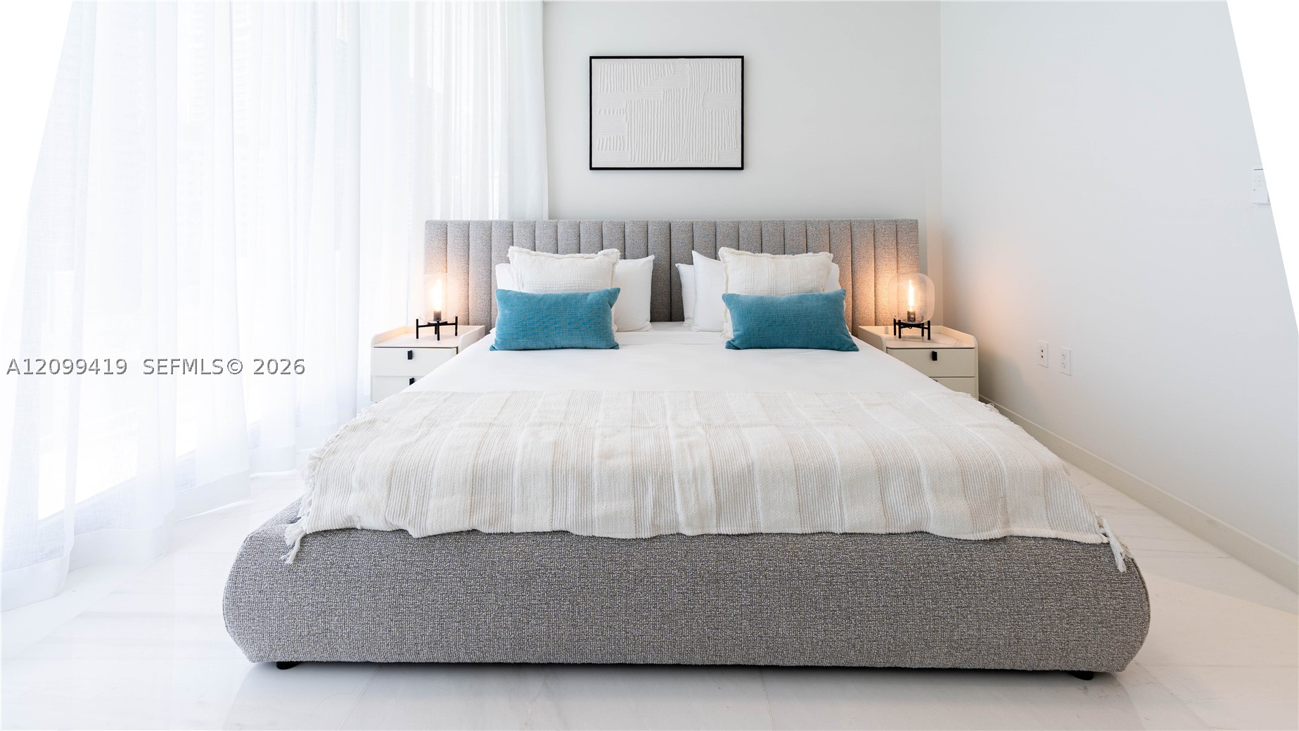 image Aston Martin Residences21