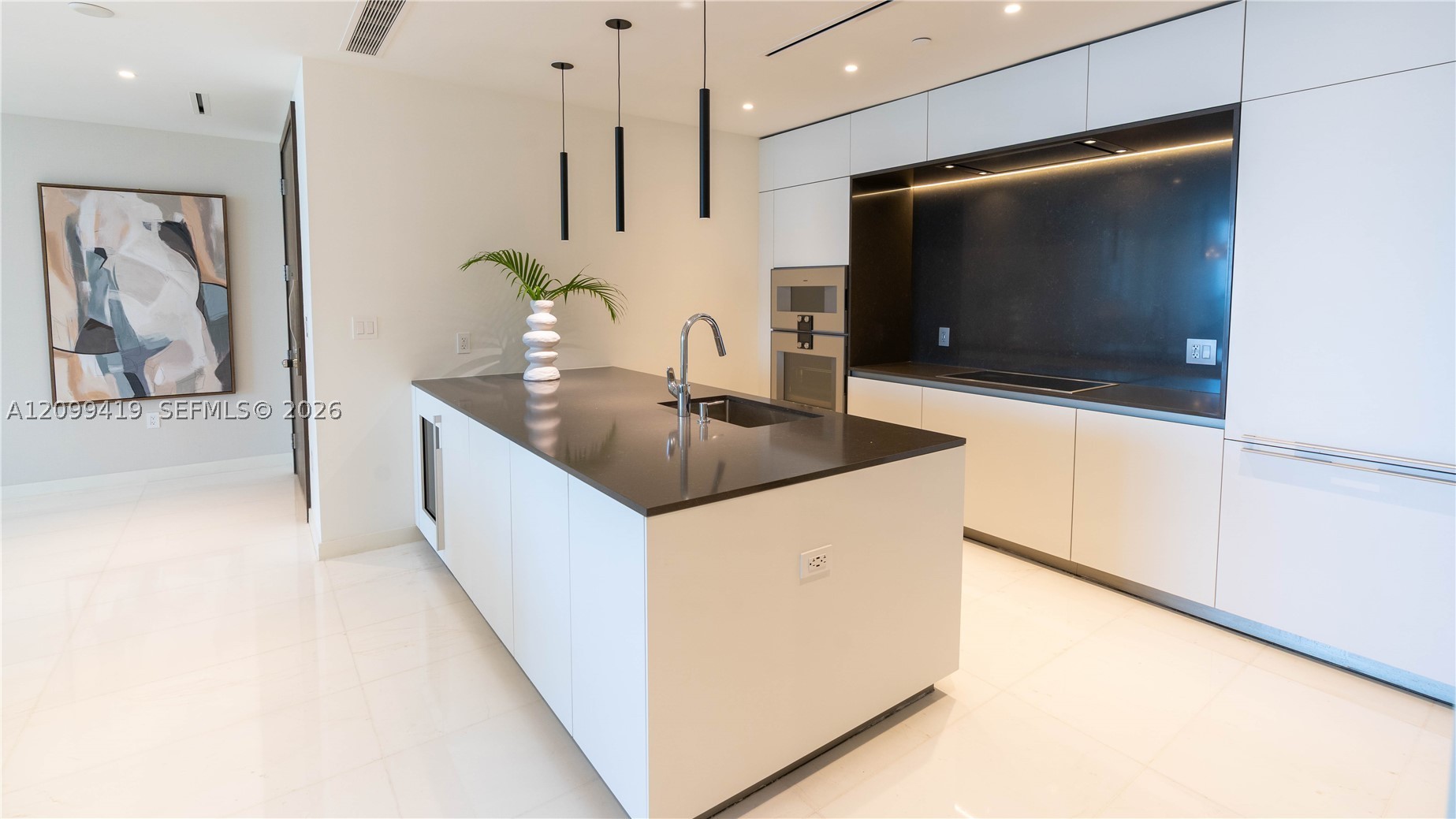 image Aston Martin Residences2