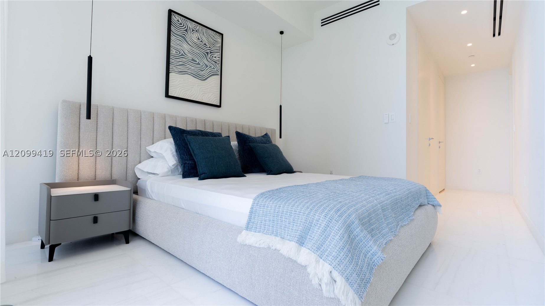 image Aston Martin Residences29