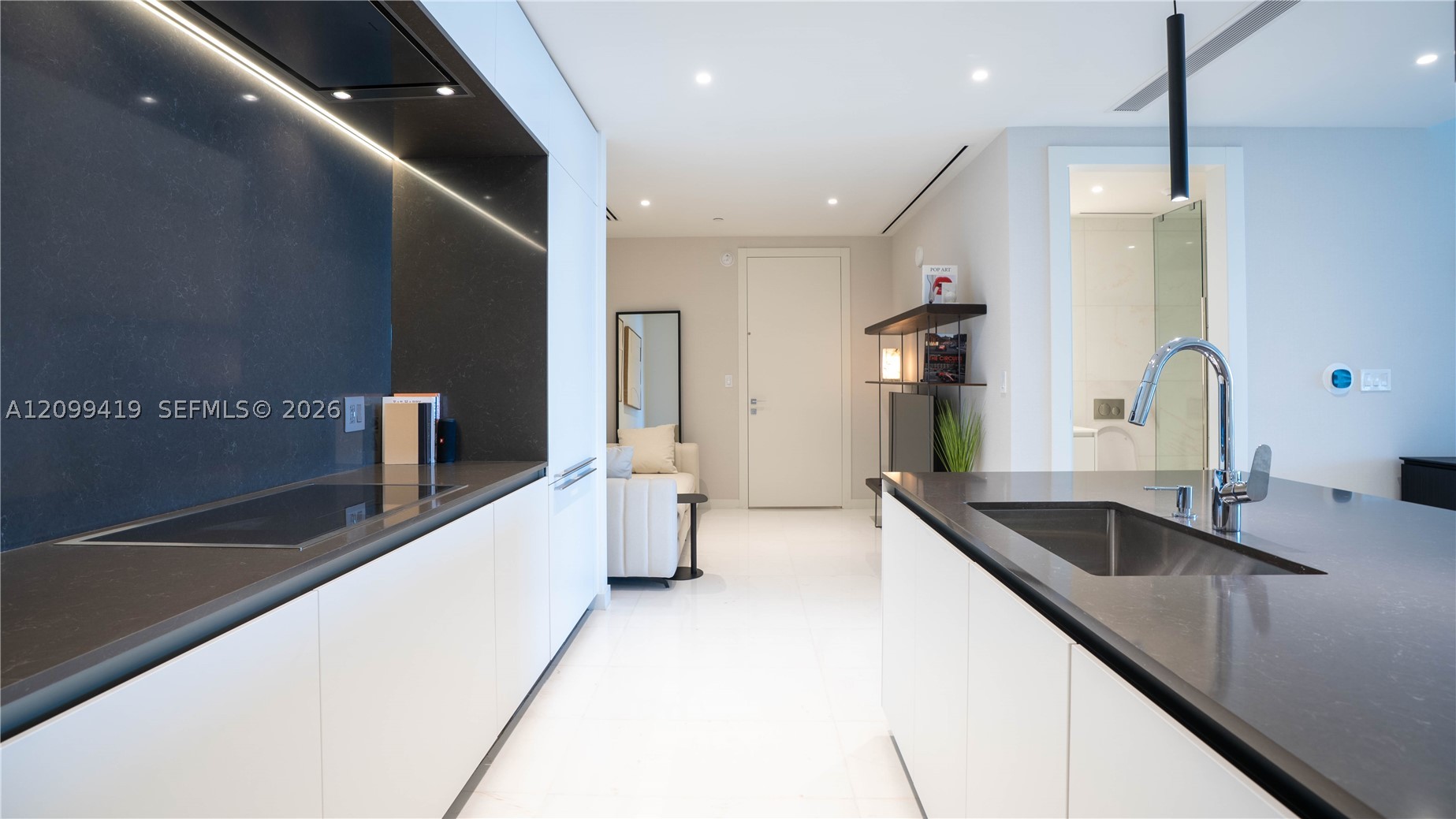 image Aston Martin Residences3