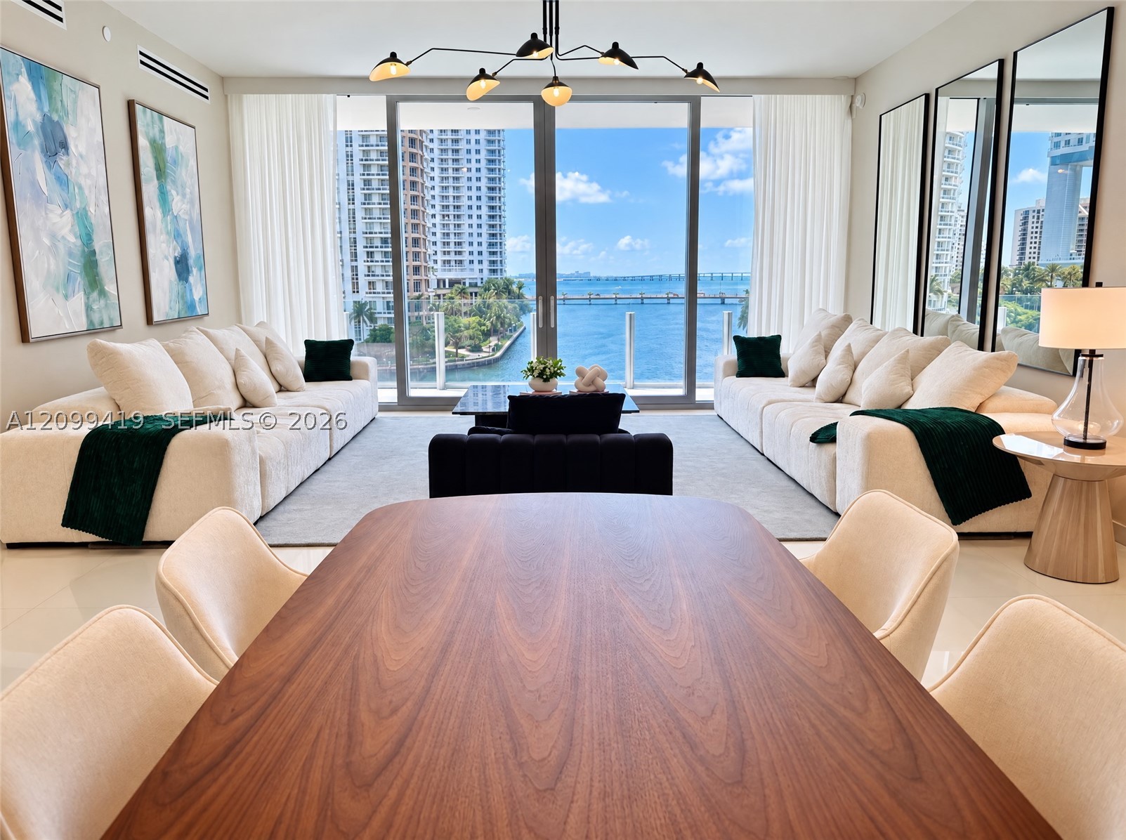 image Aston Martin Residences6