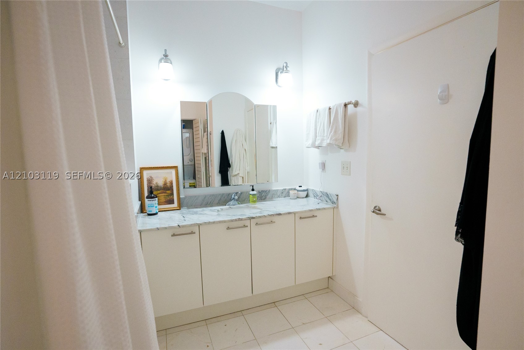 image Meridian Lofts23