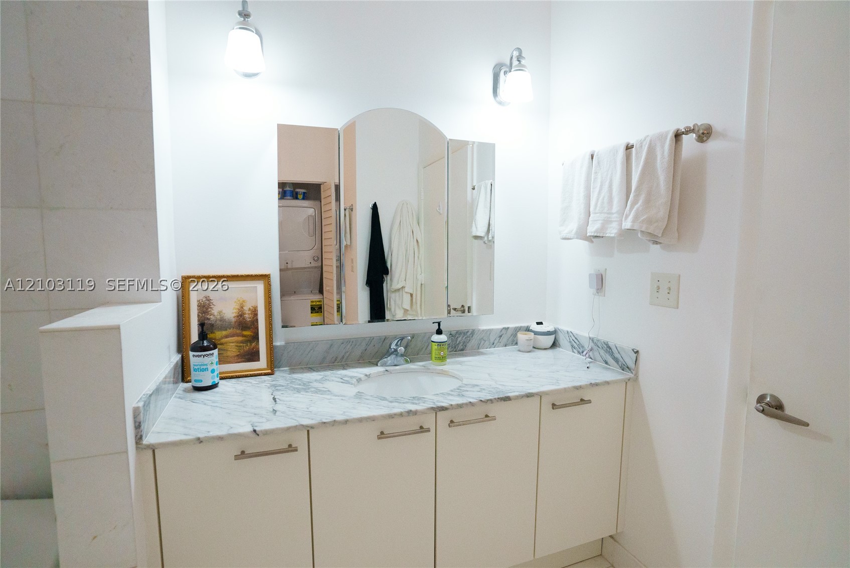 image Meridian Lofts24