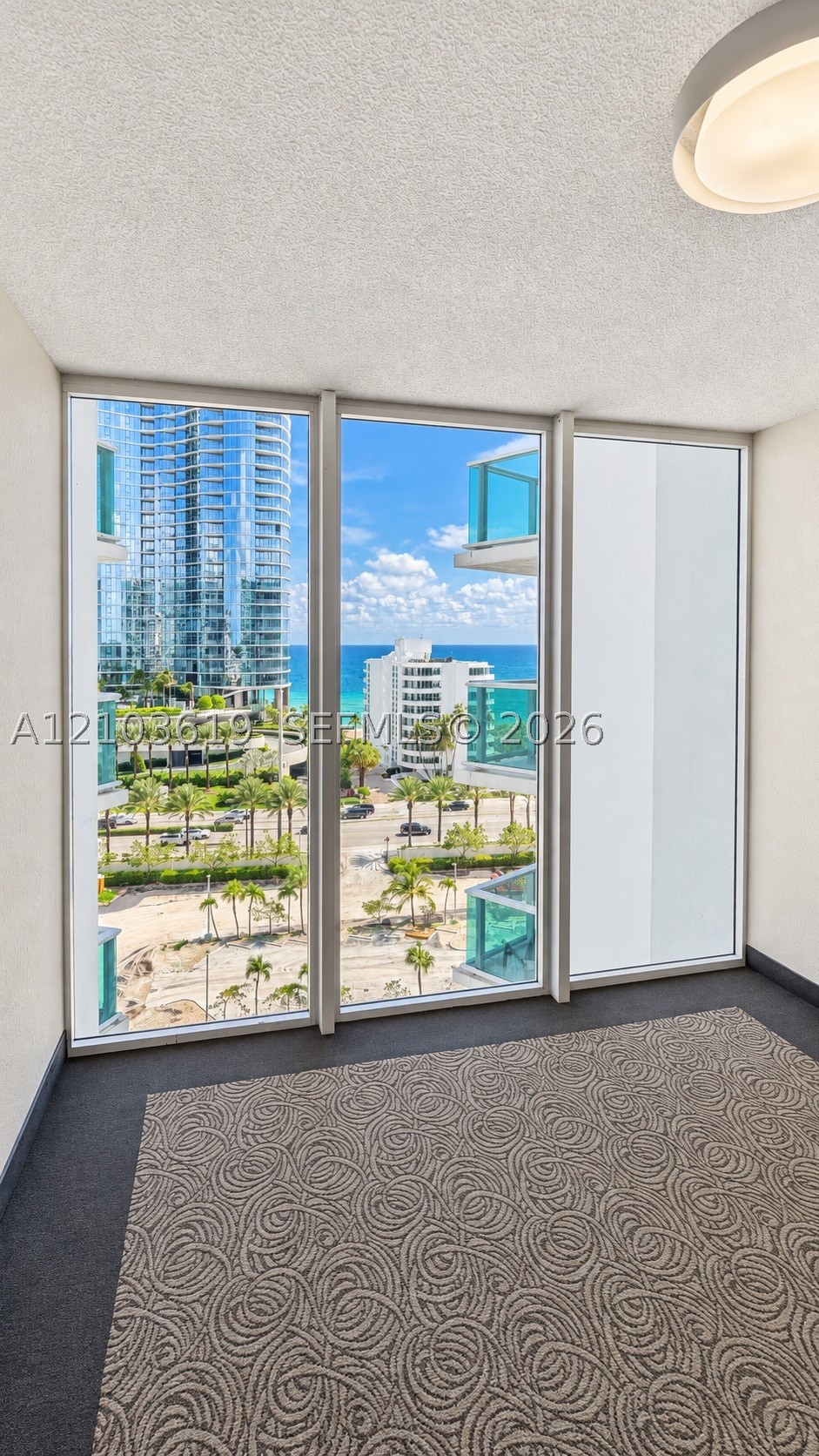 image Arlen House East14