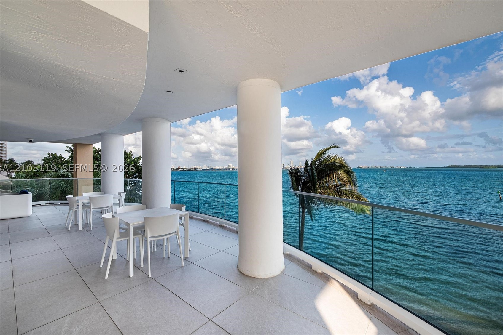 image Isola28