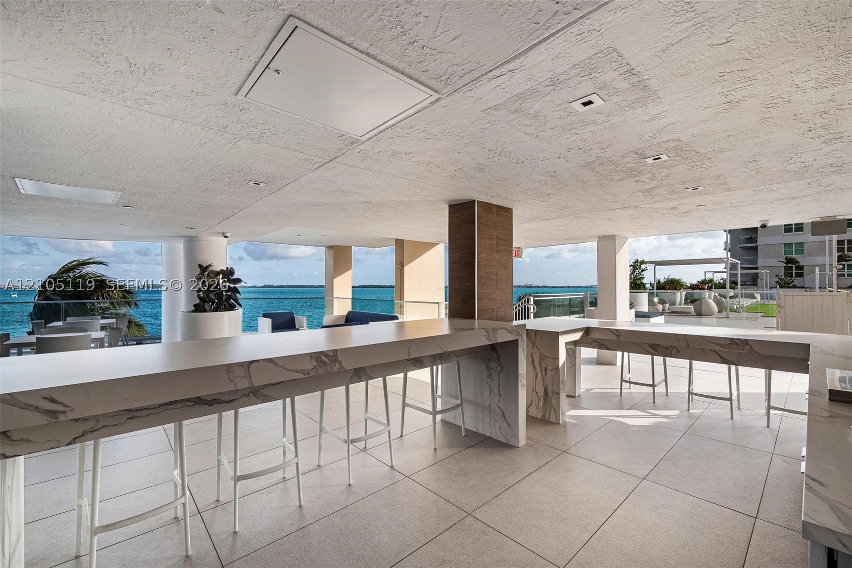 image Isola34