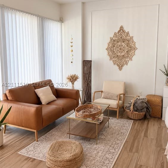 1125 West Ave #6