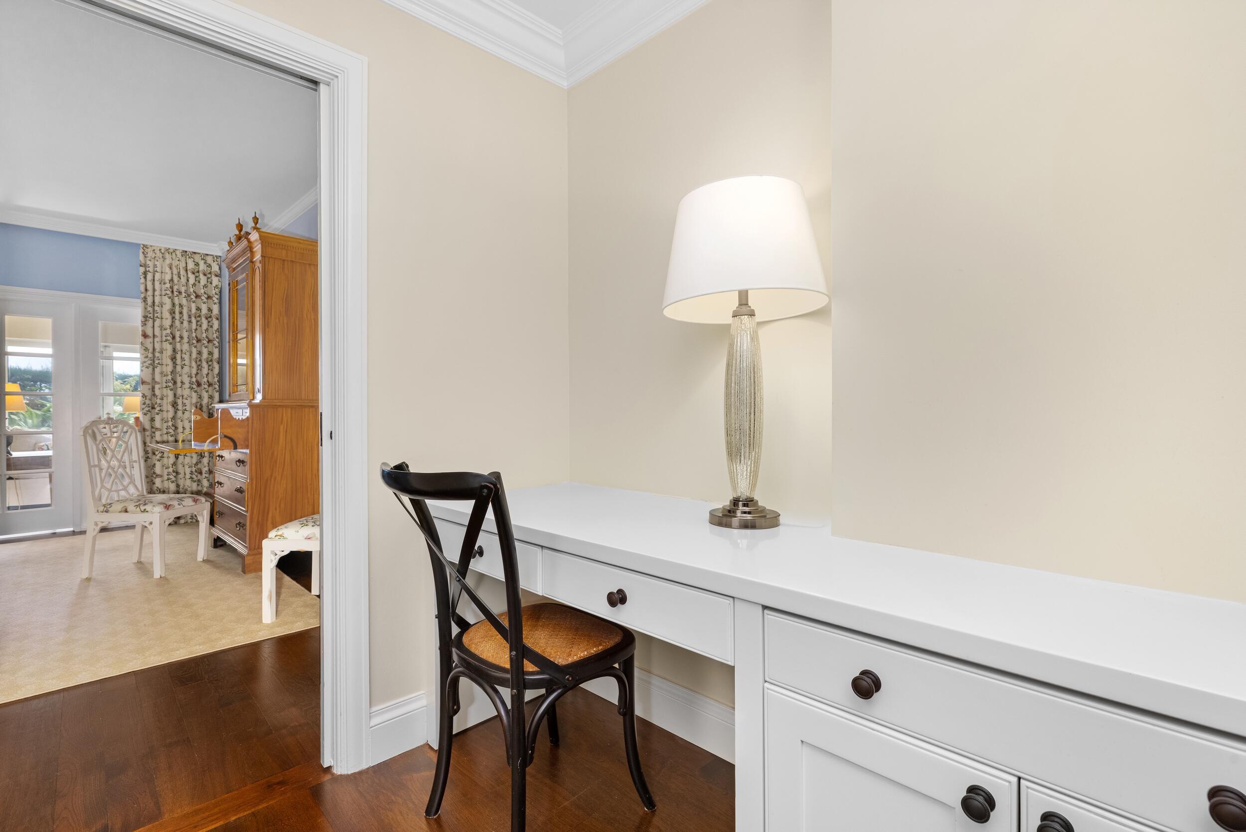 300 S Ocean #1d Palm Beach, FL 33480