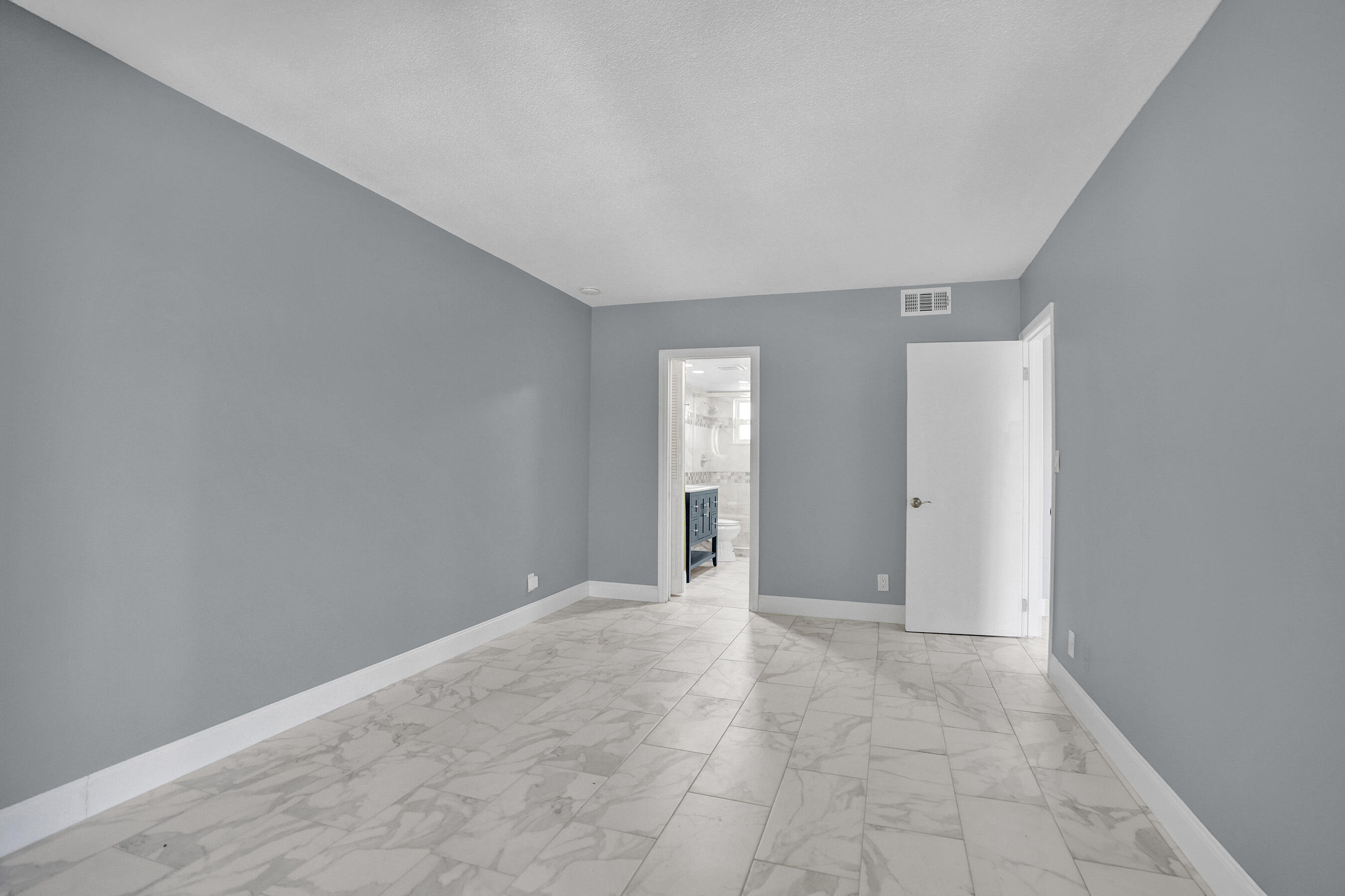 1481 S Ocean #308 Pompano Beach, FL 33062