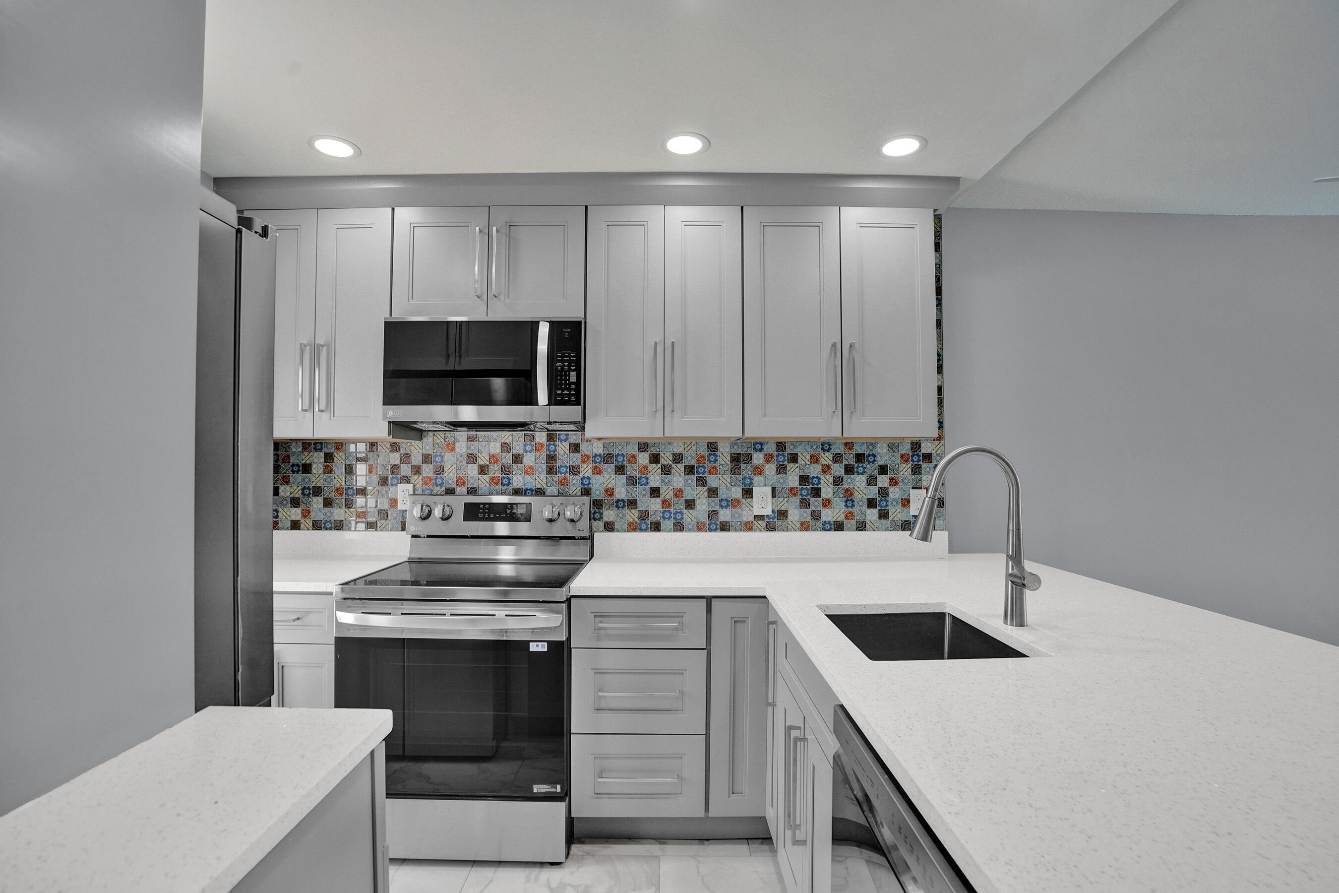 1481 S Ocean #308 Pompano Beach, FL 33062