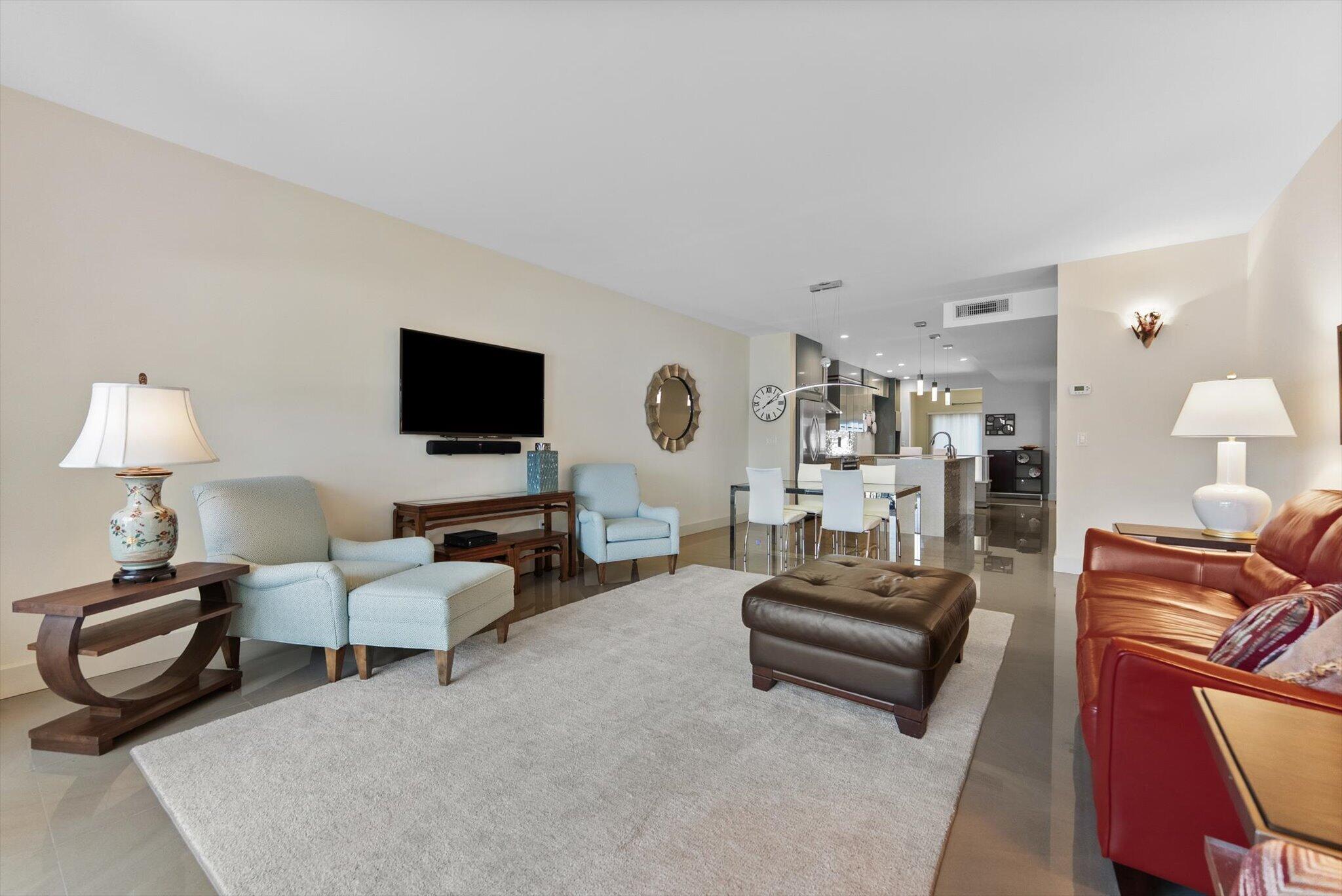 1301 N Riverside #10 Pompano Beach, FL 33062