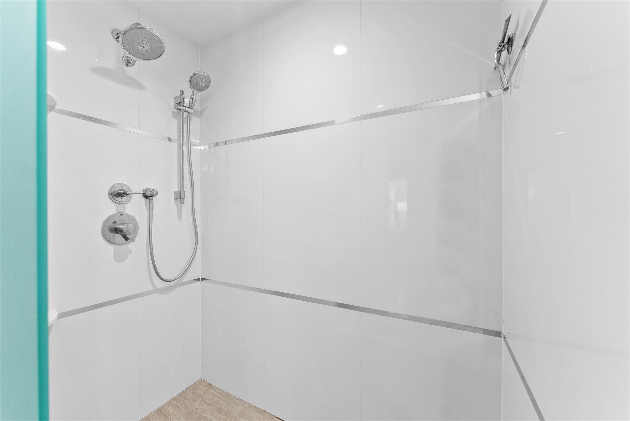 1301 N Riverside #10 Pompano Beach, FL 33062