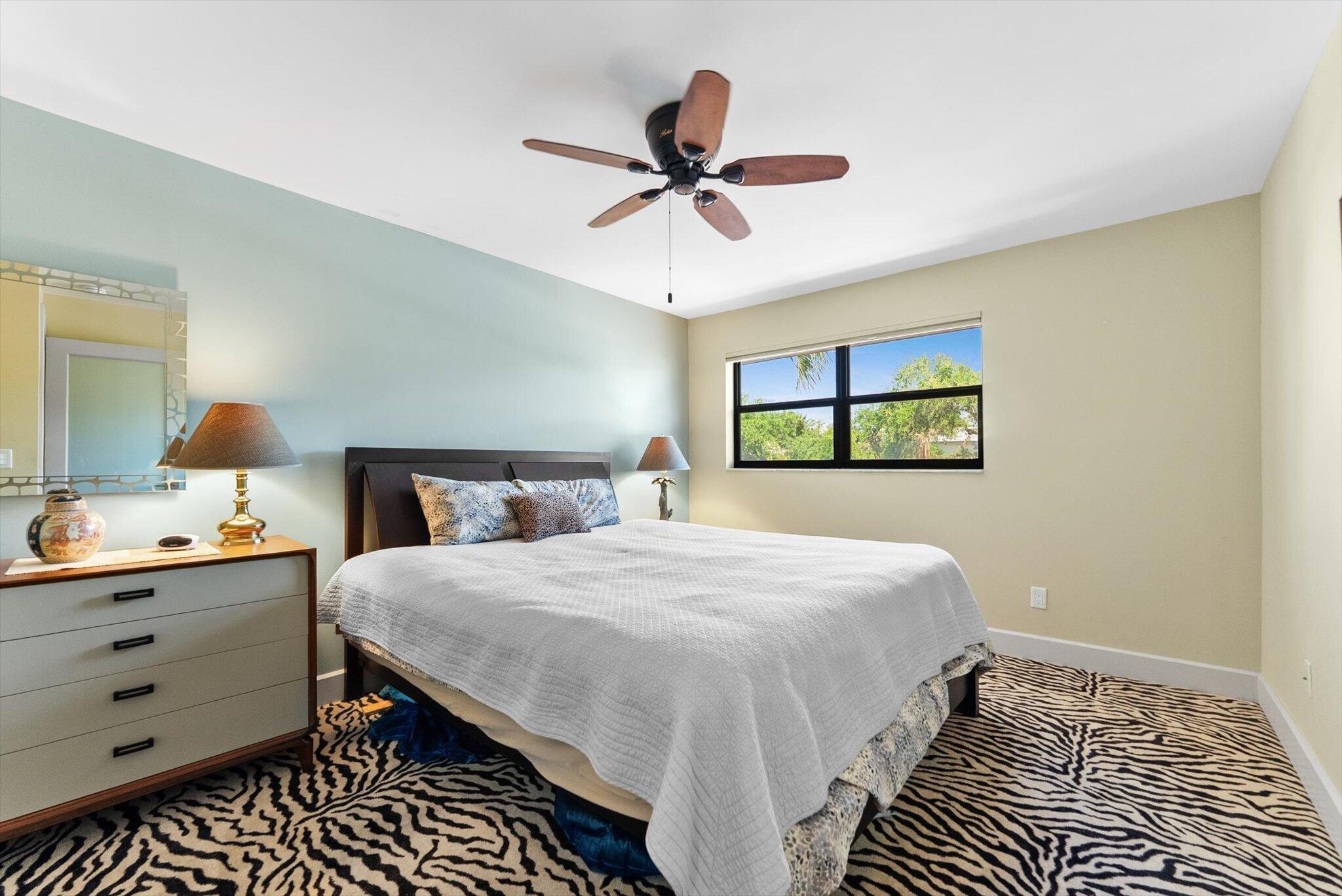 1301 N Riverside #10 Pompano Beach, FL 33062