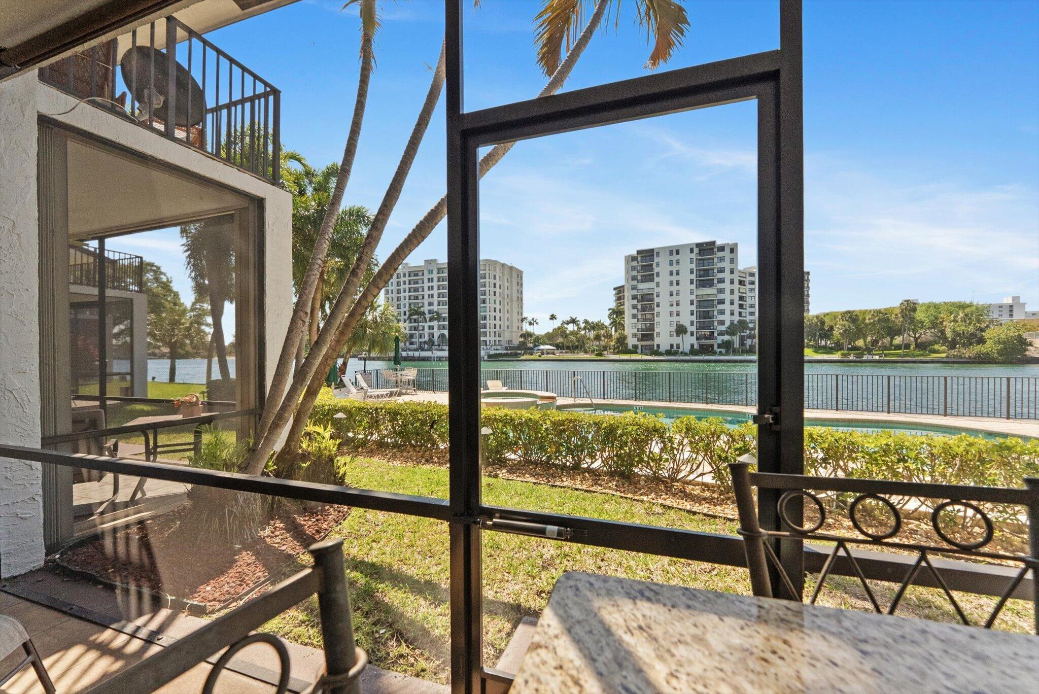 1301 N Riverside #10 Pompano Beach, FL 33062