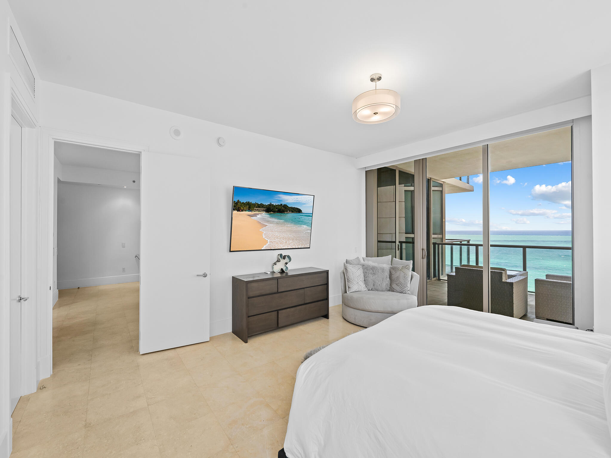 9705 Collins #1104n Bal Harbour, FL 33154