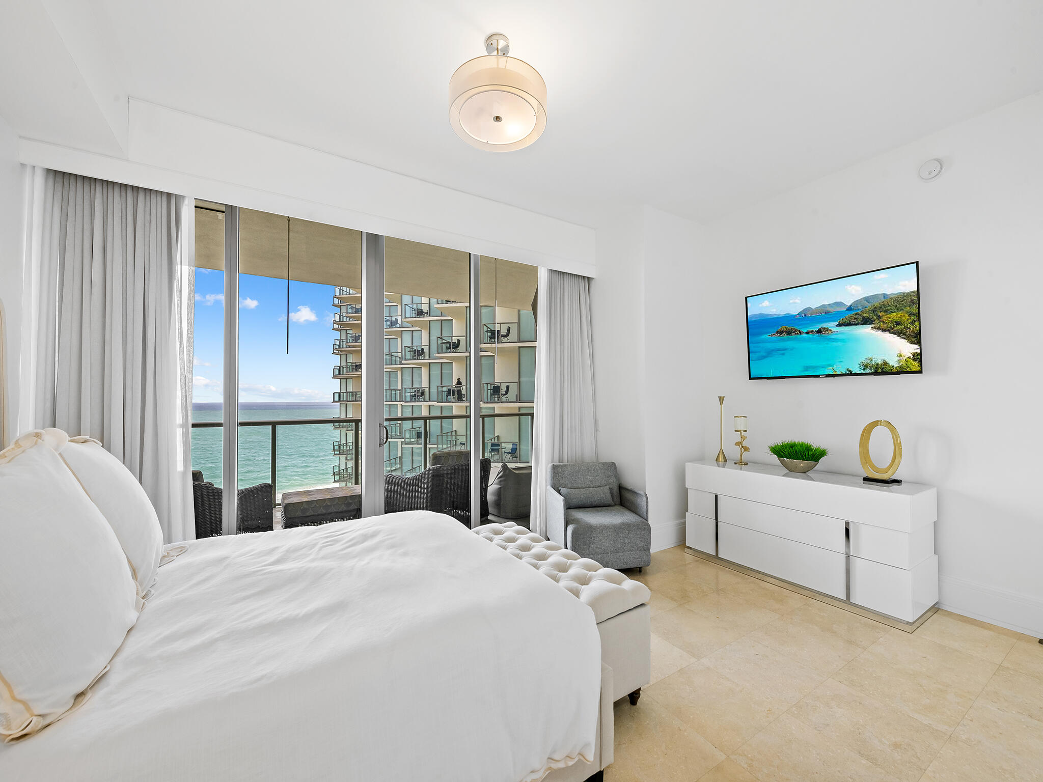 9705 Collins #1104n Bal Harbour, FL 33154