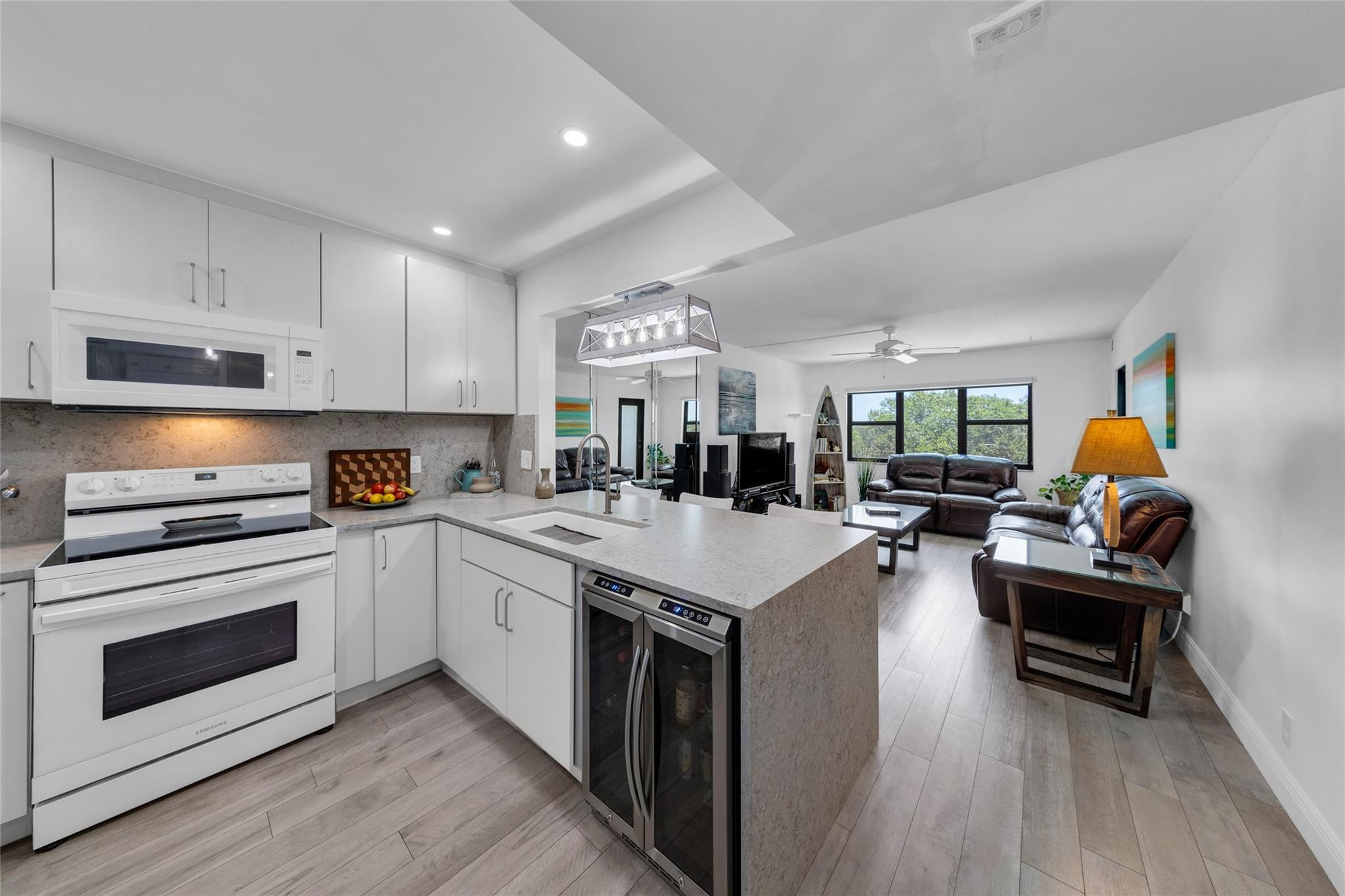 900 River Reach #518