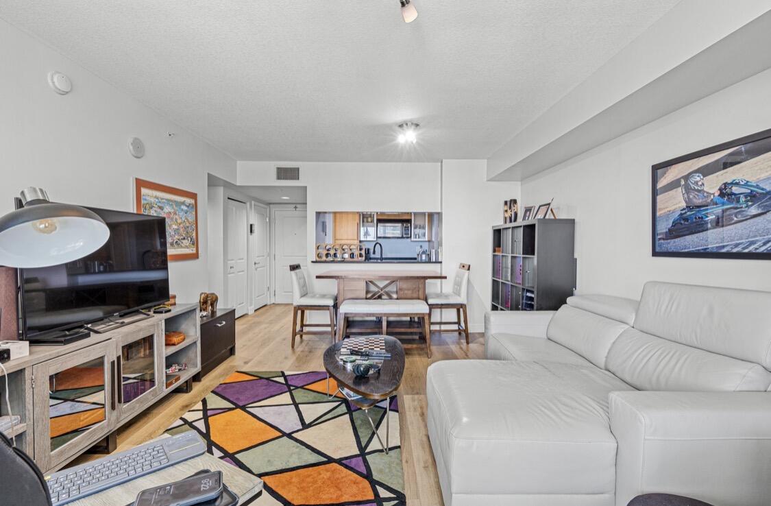 610 W Las Olas #920n Fort Lauderdale, FL 33312