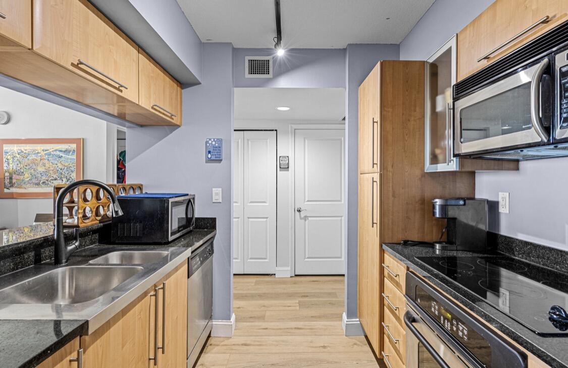 610 W Las Olas #920n Fort Lauderdale, FL 33312