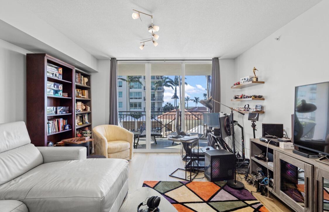 610 W Las Olas #920n Fort Lauderdale, FL 33312
