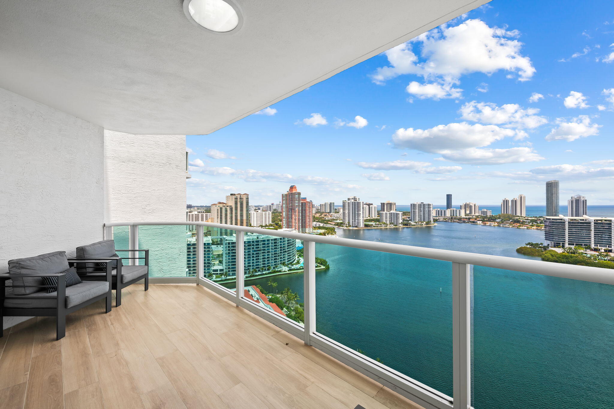 3301 NE 183rd #2906 Aventura, FL 33160