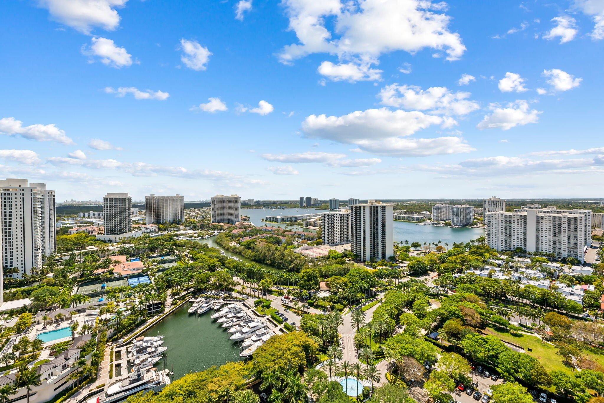 3301 NE 183rd #2906 Aventura, FL 33160