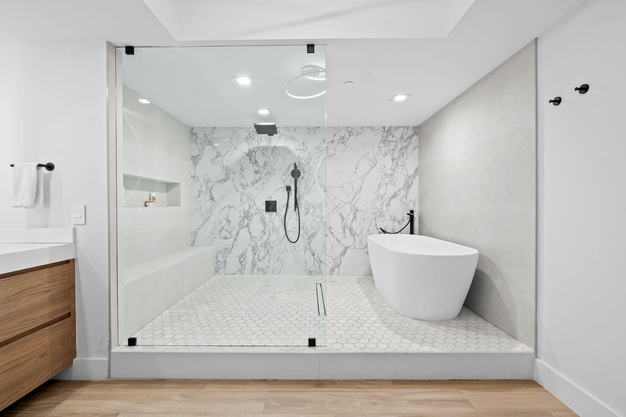 3301 NE 183rd #2906 Aventura, FL 33160