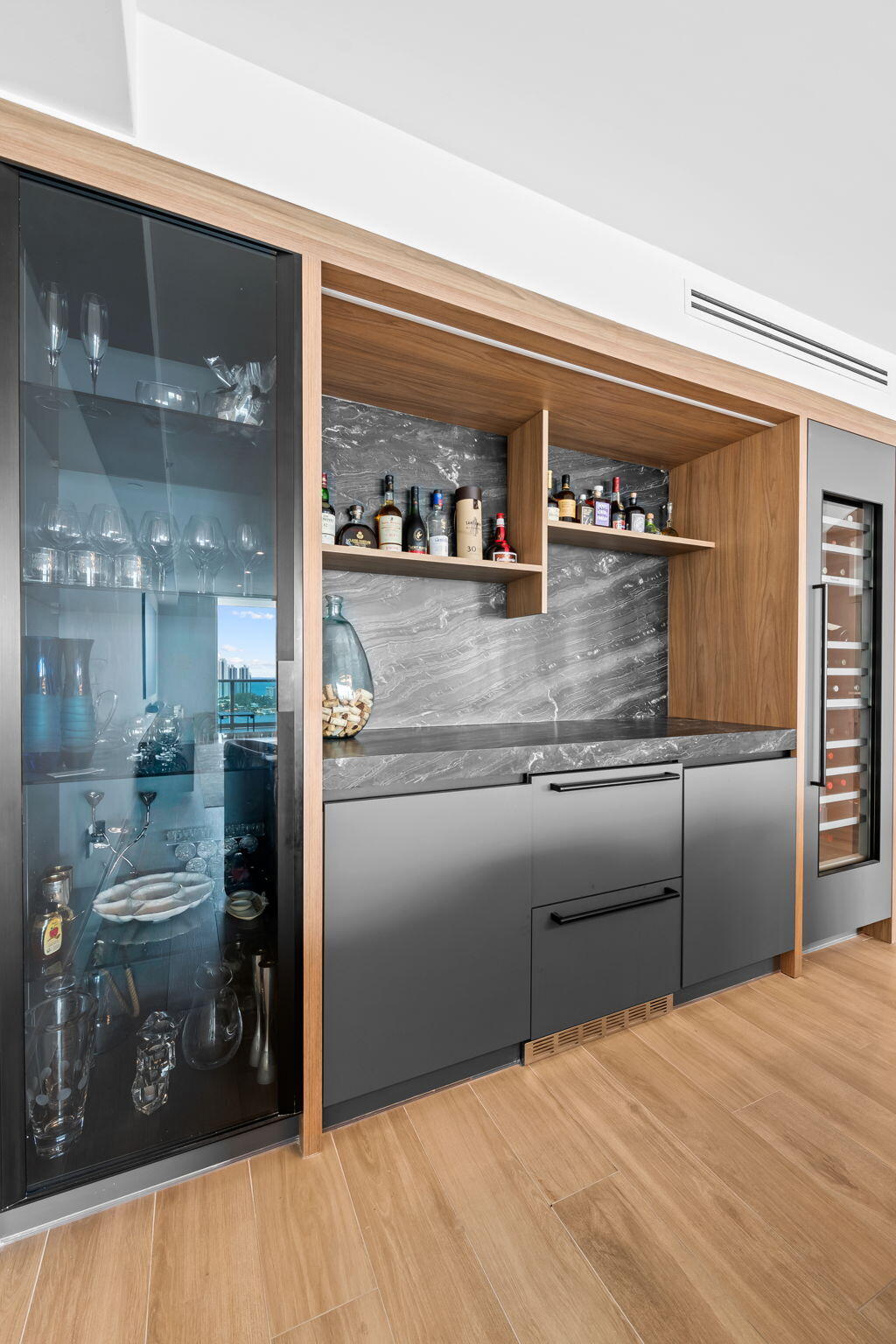 3301 NE 183rd #2906 Aventura, FL 33160