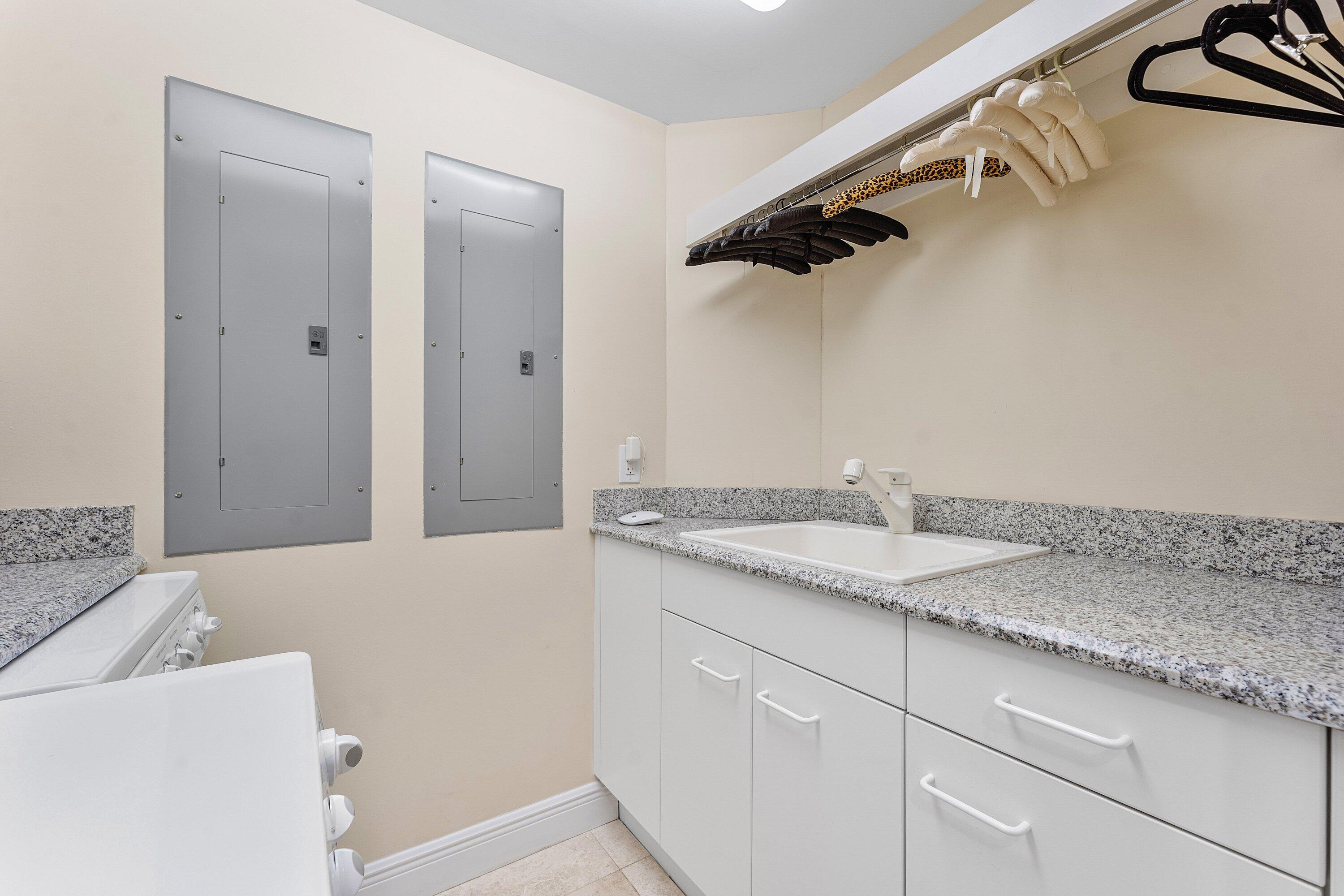 6000 Island #604 Aventura, FL 33160