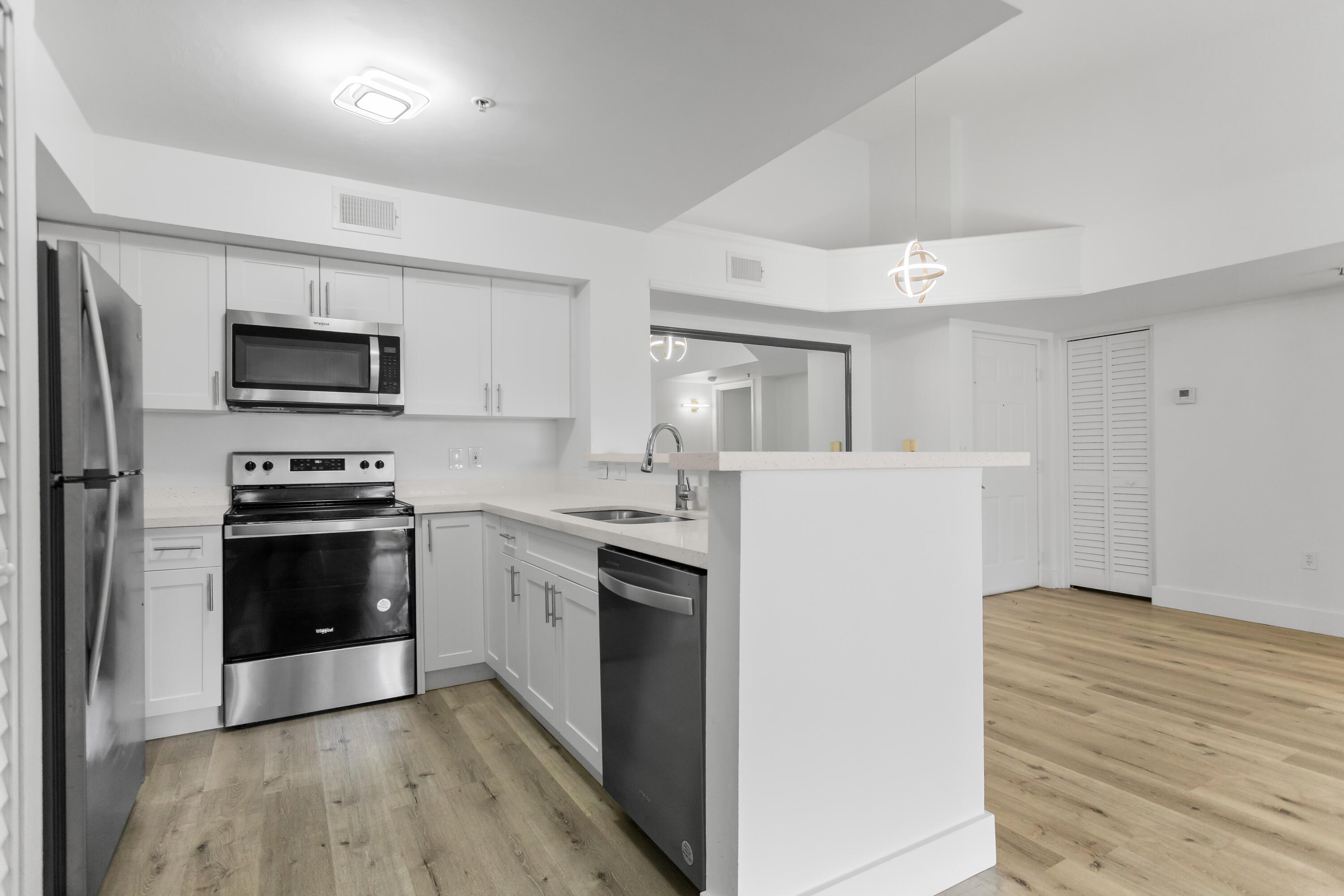 2113 Renaissance #306