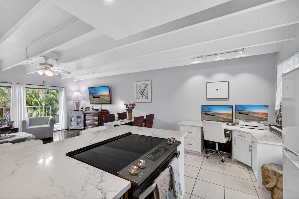 4001 S Ocean #218