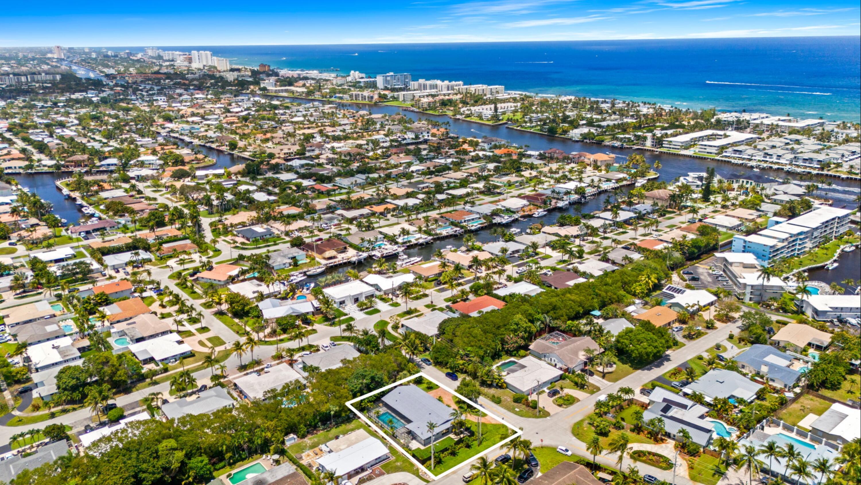 2811 NE 53rd Lighthouse Point, FL 33064