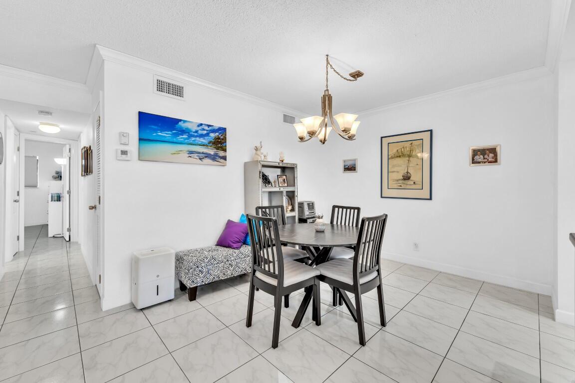 580 Egret #121 Hallandale Beach, FL 33009