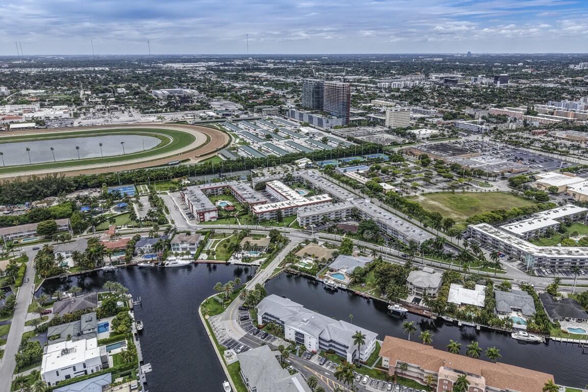 580 Egret #121 Hallandale Beach, FL 33009