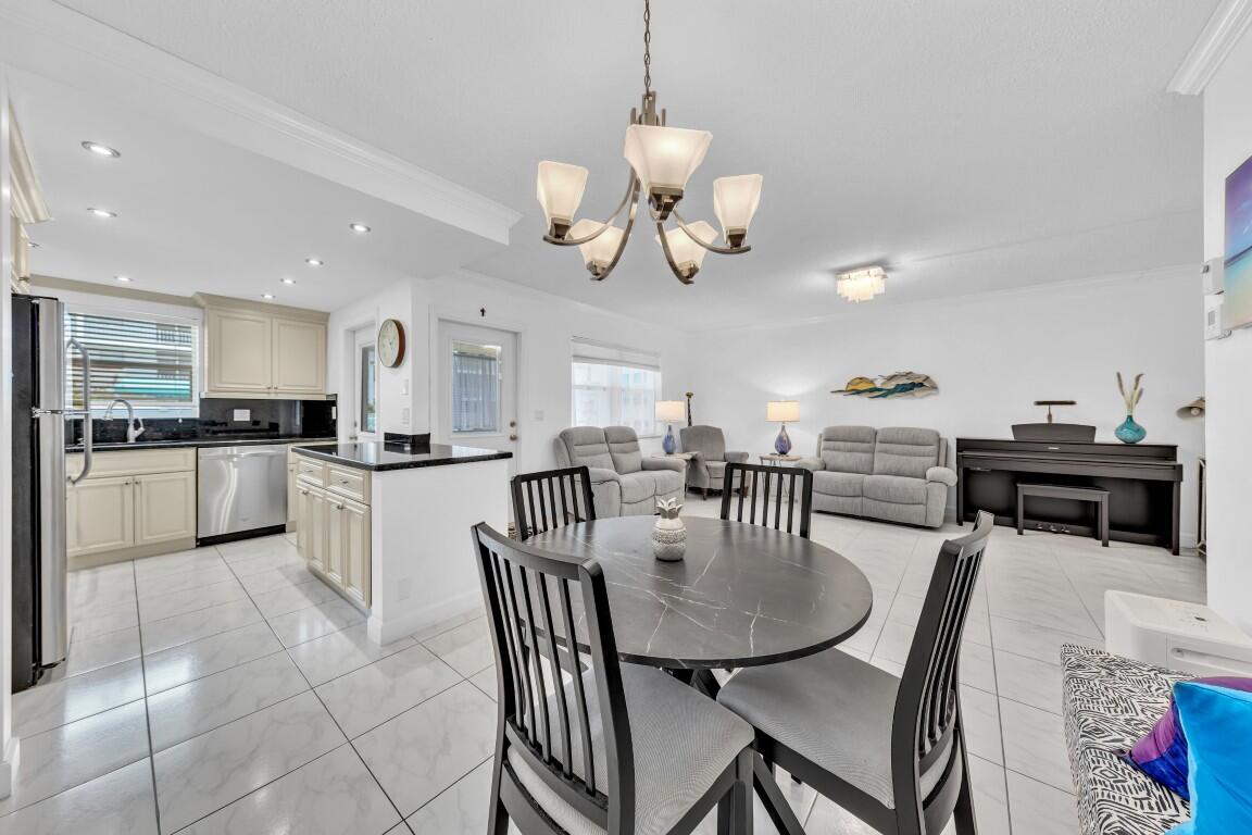 580 Egret #121 Hallandale Beach, FL 33009