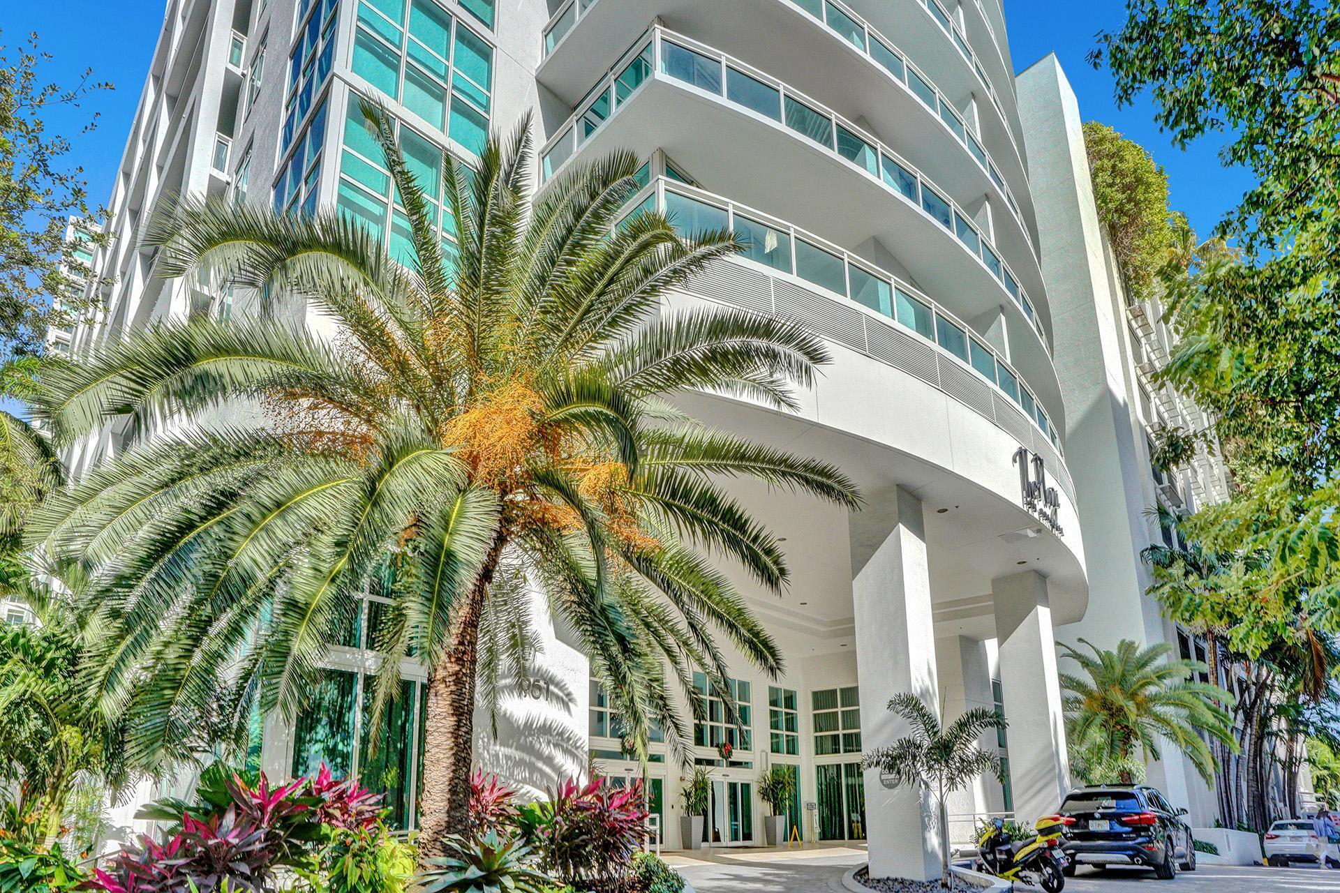 image The Plaza on Brickell West23