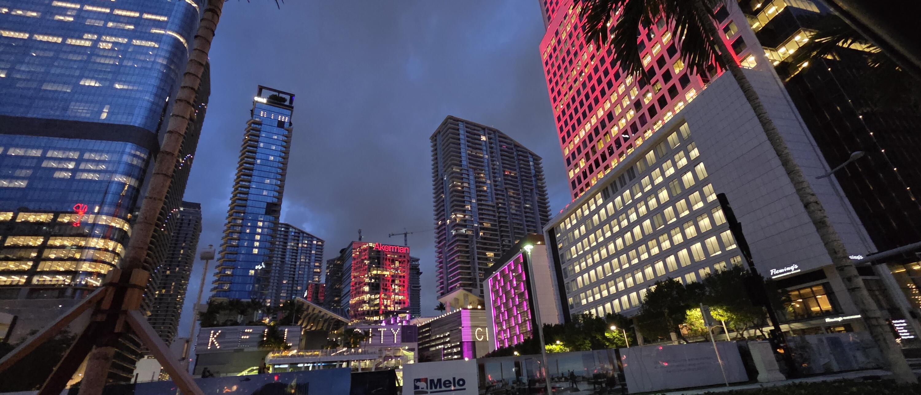 image The Plaza on Brickell West39