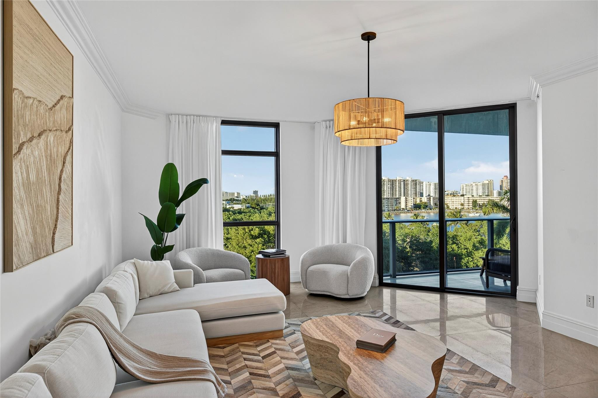 17301 Biscayne #506 North Miami Beach, FL 33160