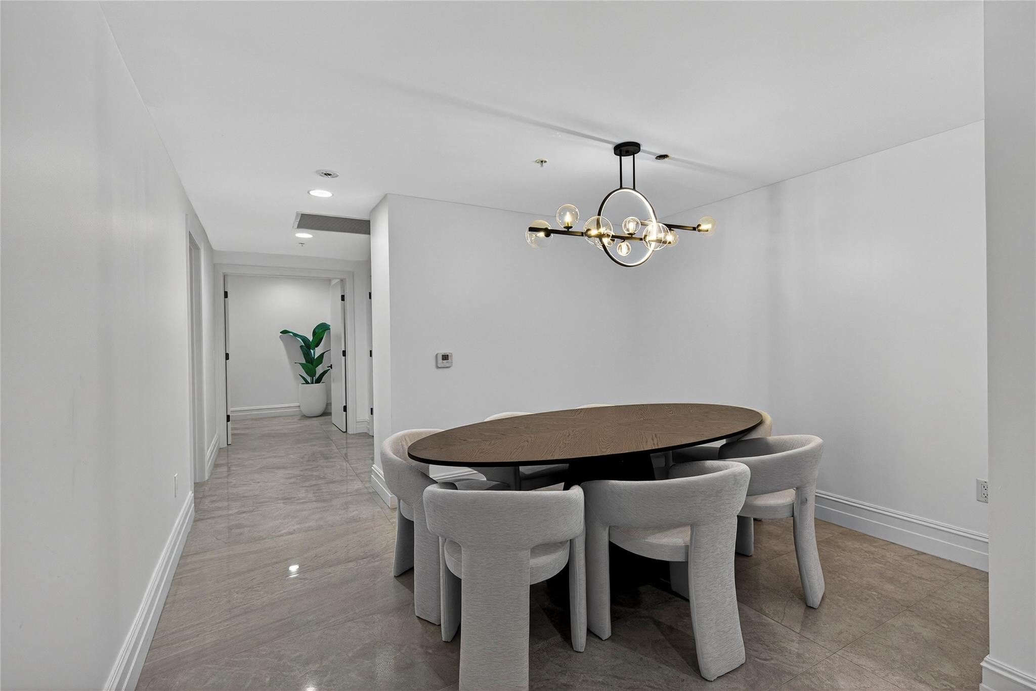 17301 Biscayne #506 North Miami Beach, FL 33160
