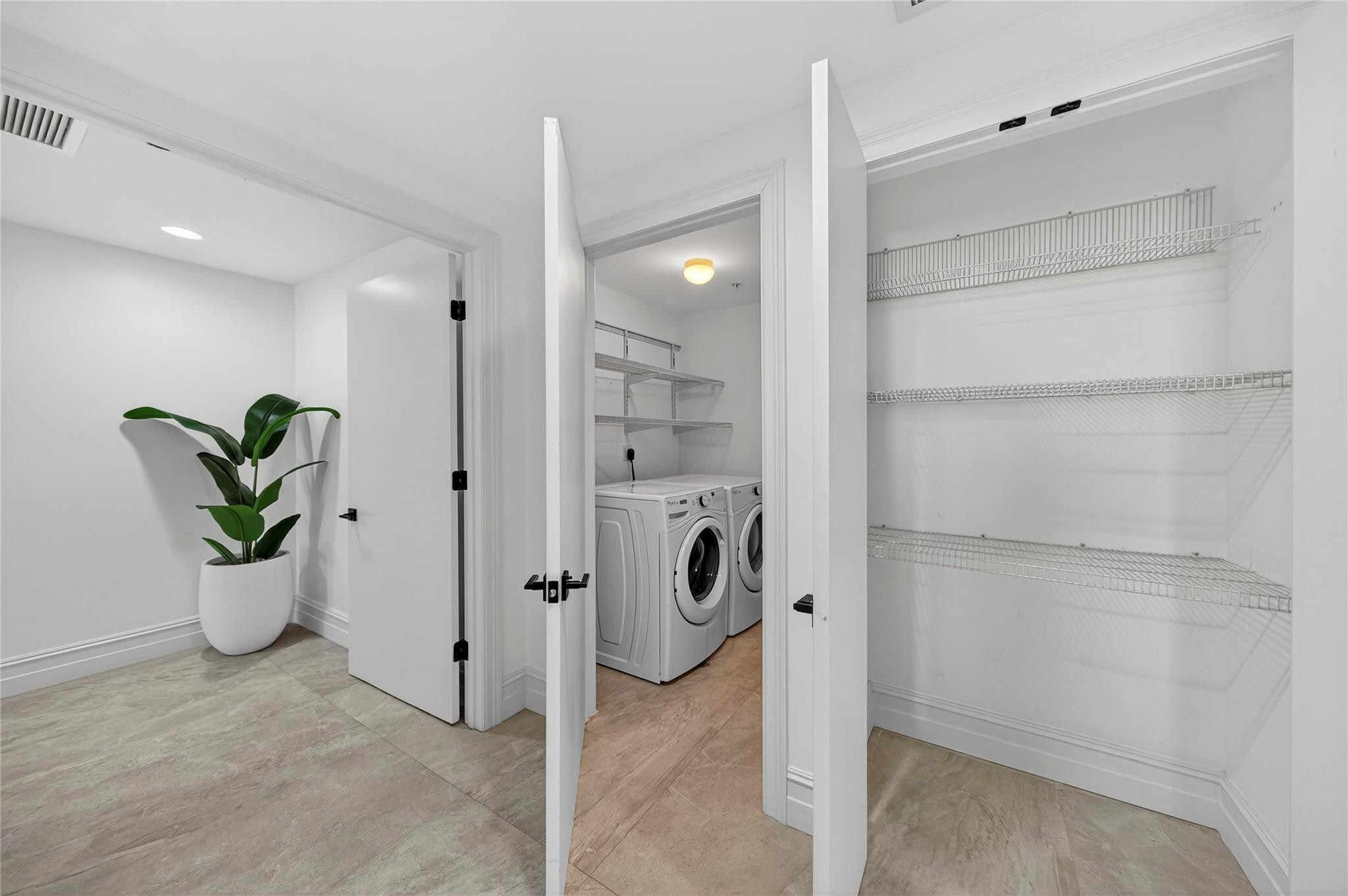 17301 Biscayne #506 North Miami Beach, FL 33160