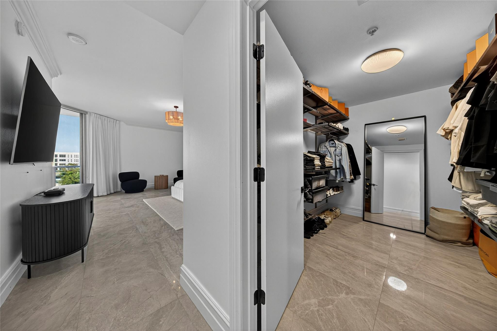 17301 Biscayne #506 North Miami Beach, FL 33160
