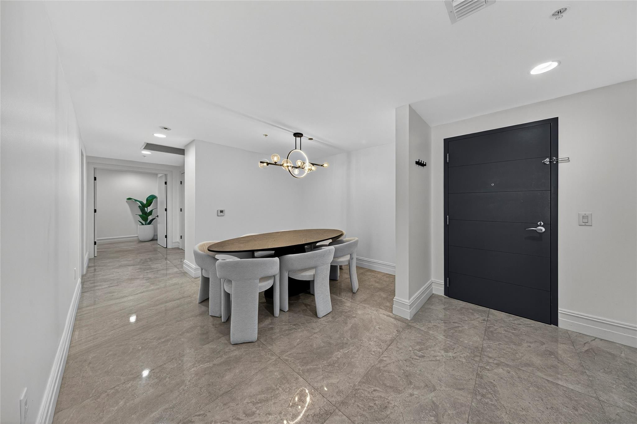 17301 Biscayne #506 North Miami Beach, FL 33160