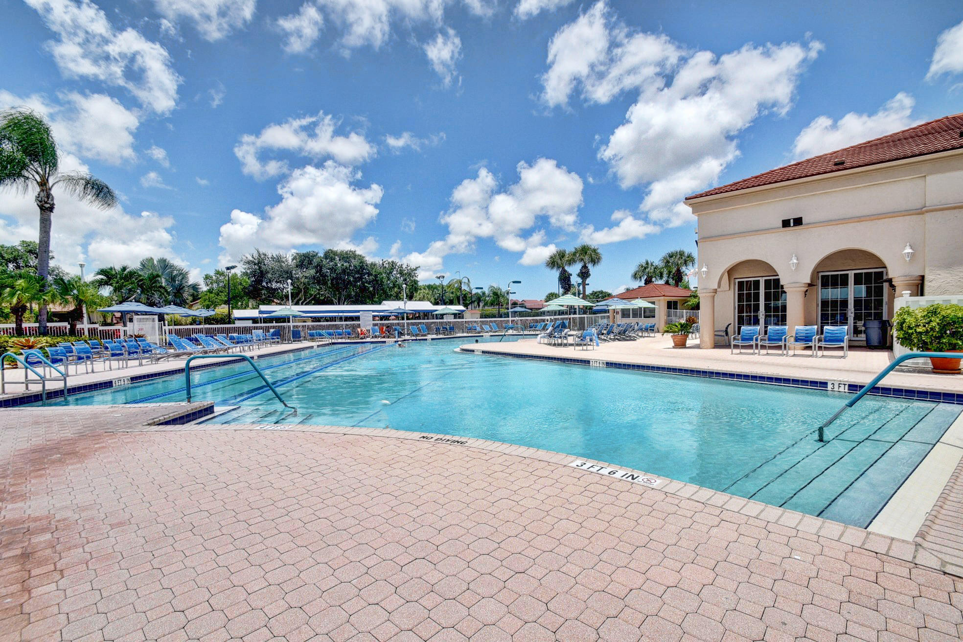5267 Europa Dr #C Boynton Beach, FL 33437